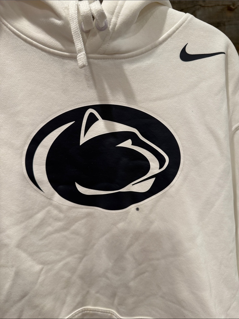 Nike Men’s White Crewneck Hoodie with Navy Penn State Logo